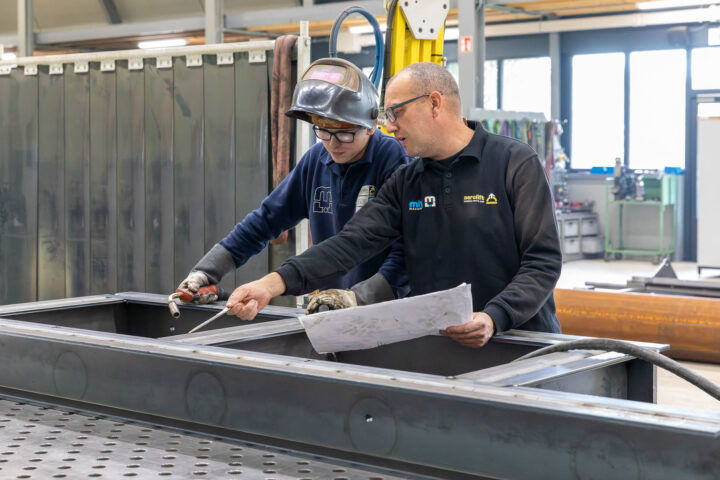 Machinefabriek MHZ stage